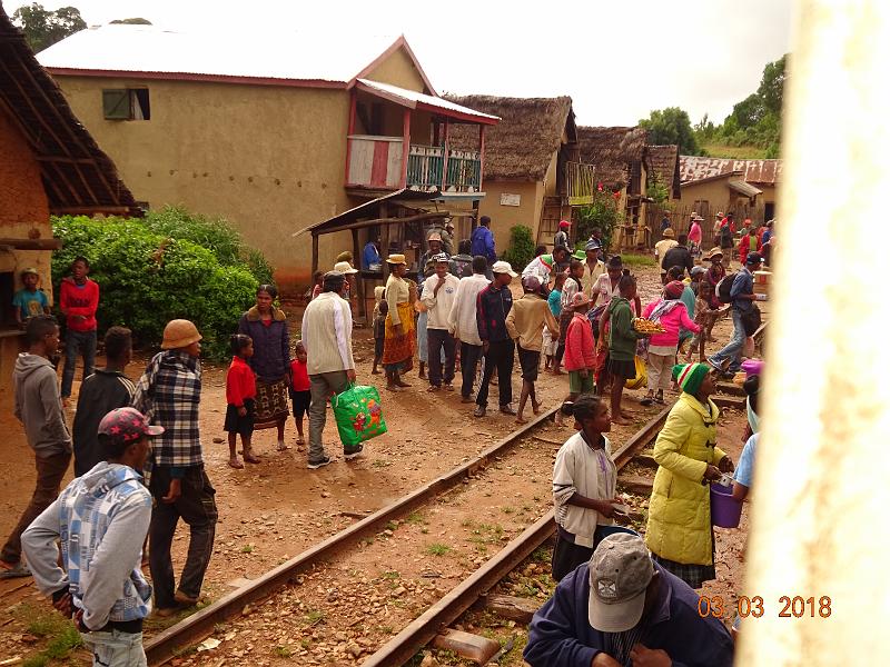 20180300-MADA-193-TrainPourManakara-d.JPG
