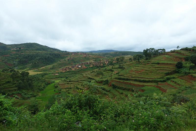 20180300-MADA-234-RouteAntsirabe.JPG