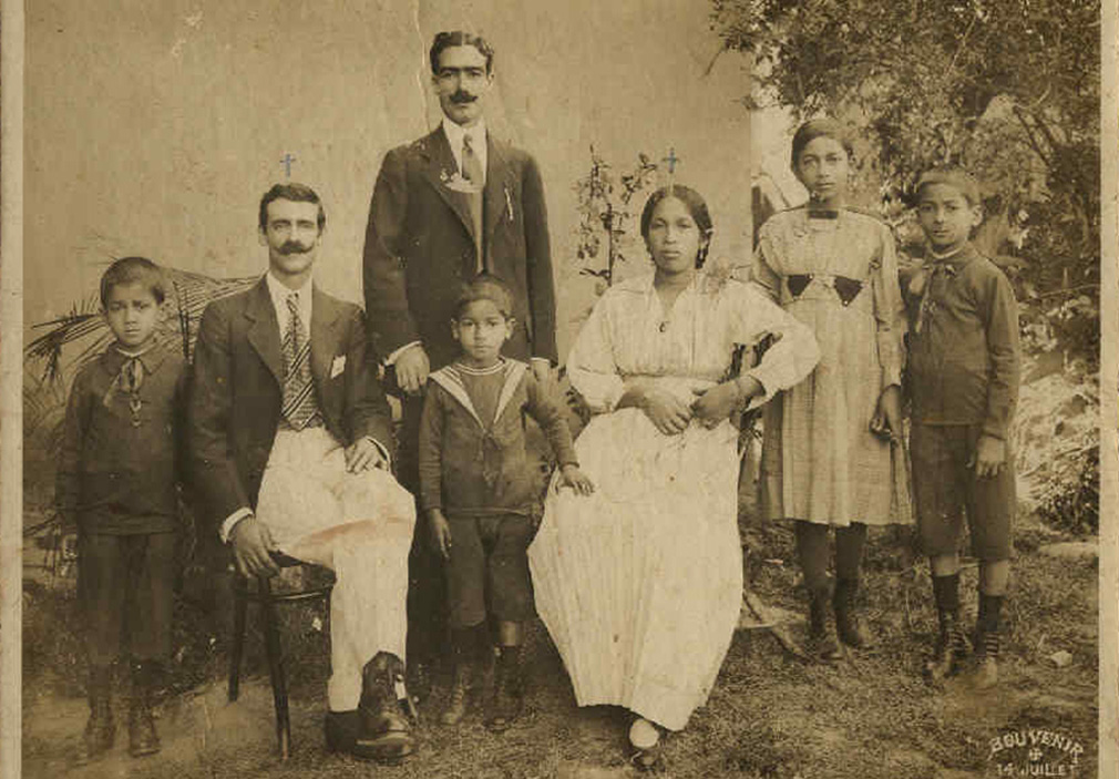 00-GdParents-CHRYSANTHOS-et-RANJA.jpg