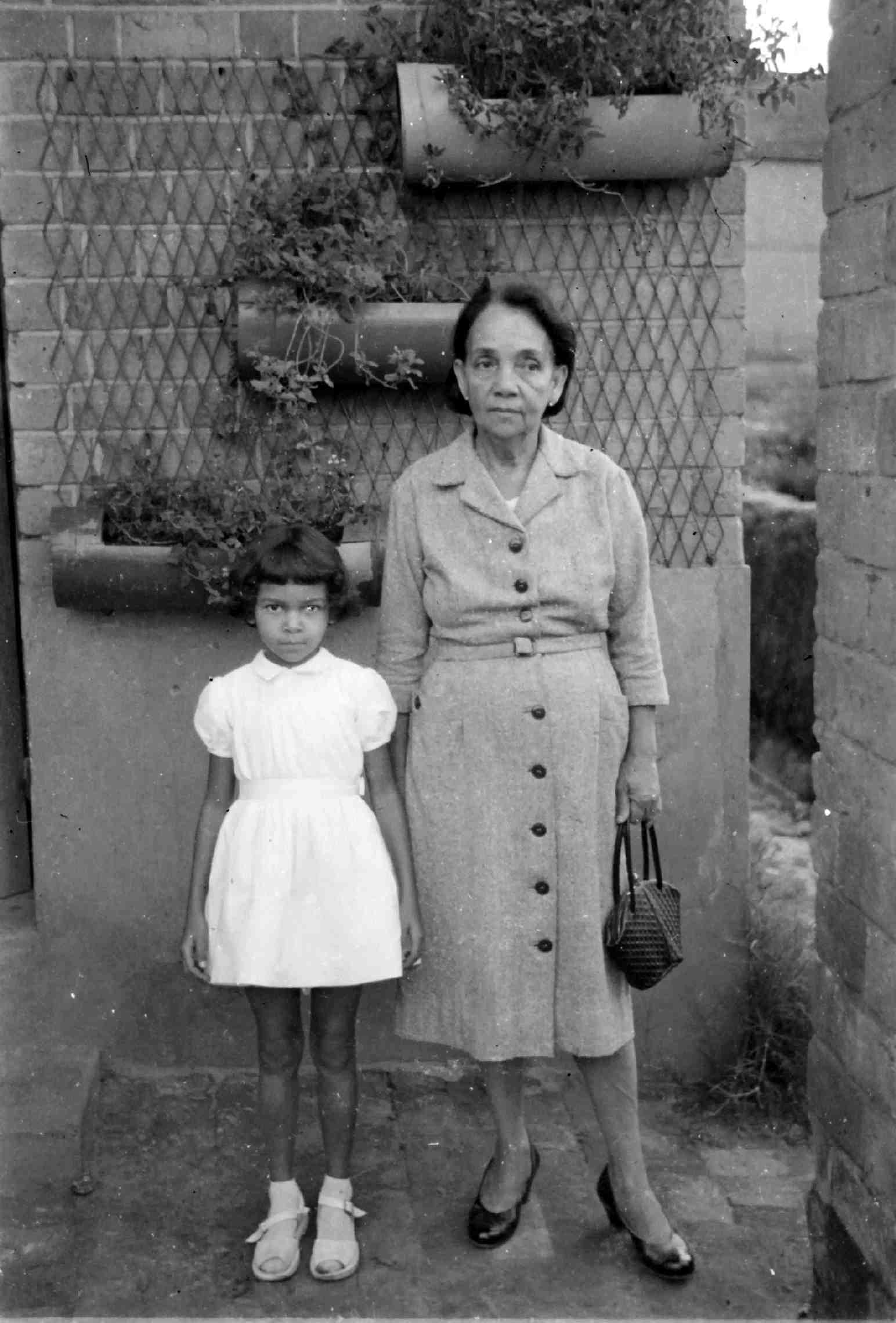 1958-MClaude_et_Maraine.JPG